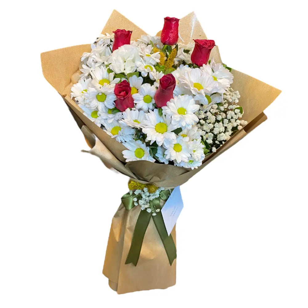 Papatya ve Gül Buketi