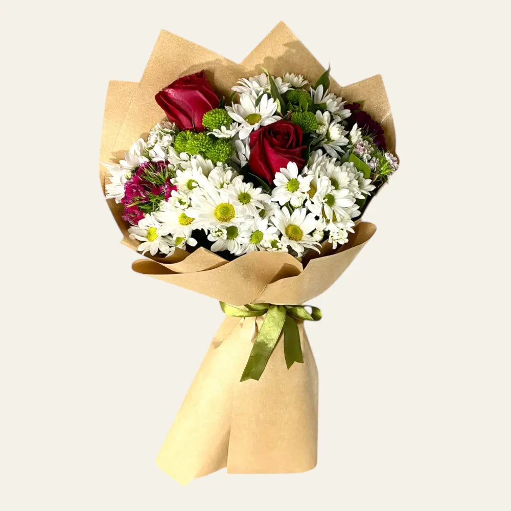 Karışık Kırmızı Gül Buketi