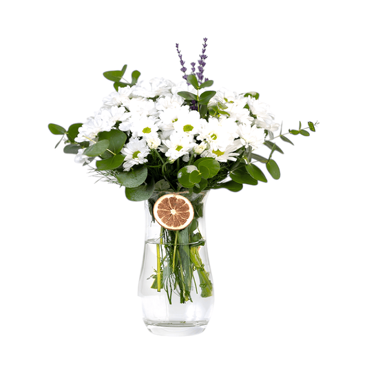 Vazoda Beyaz Papatya ve Okaliptus - Balıkesir Açelya Çiçekçilik