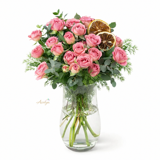 Vazoda Pembe Çardak Gül