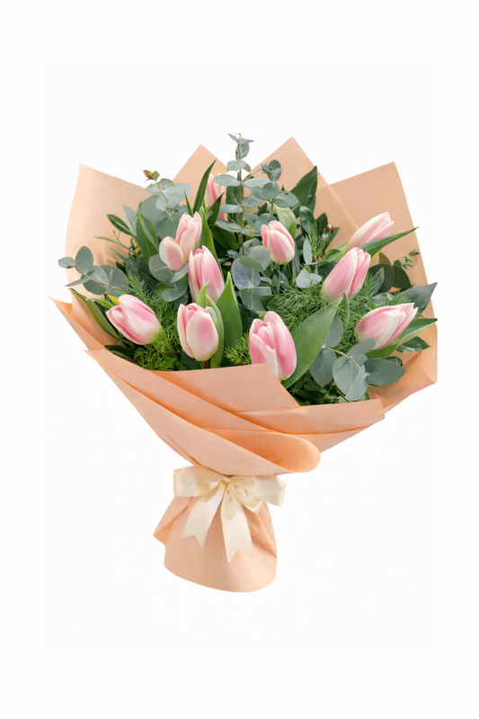 10 Adet Pembe Lale ve Okaliptuslar